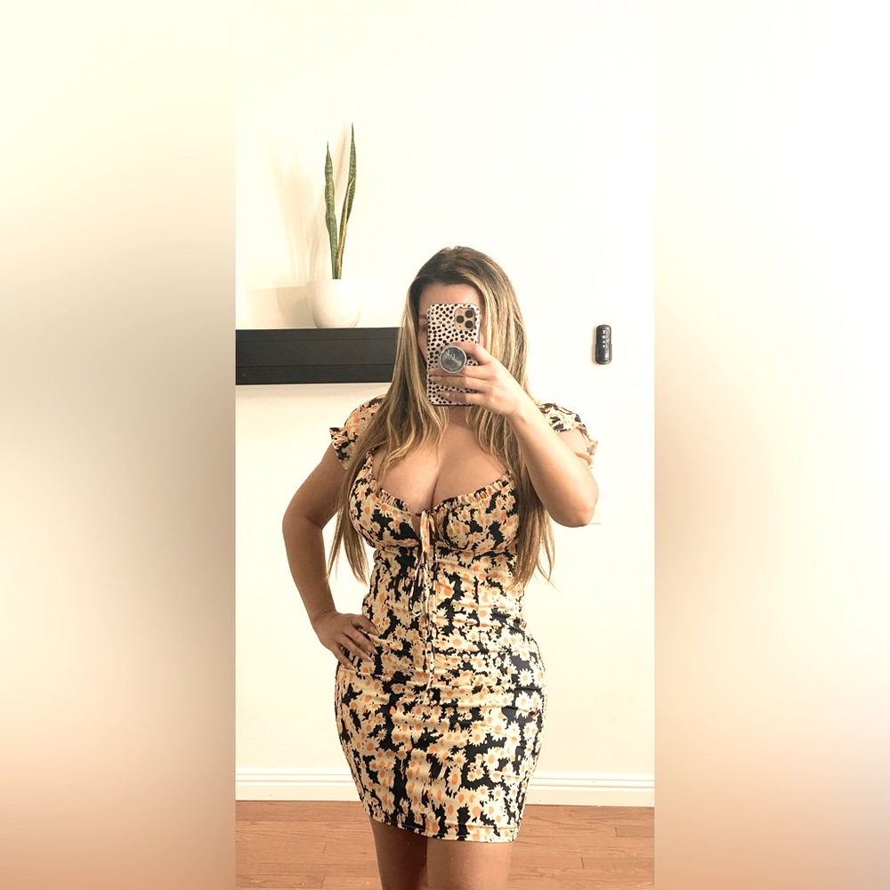 Bodycon mini dress